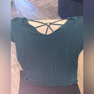 Short sleeve top